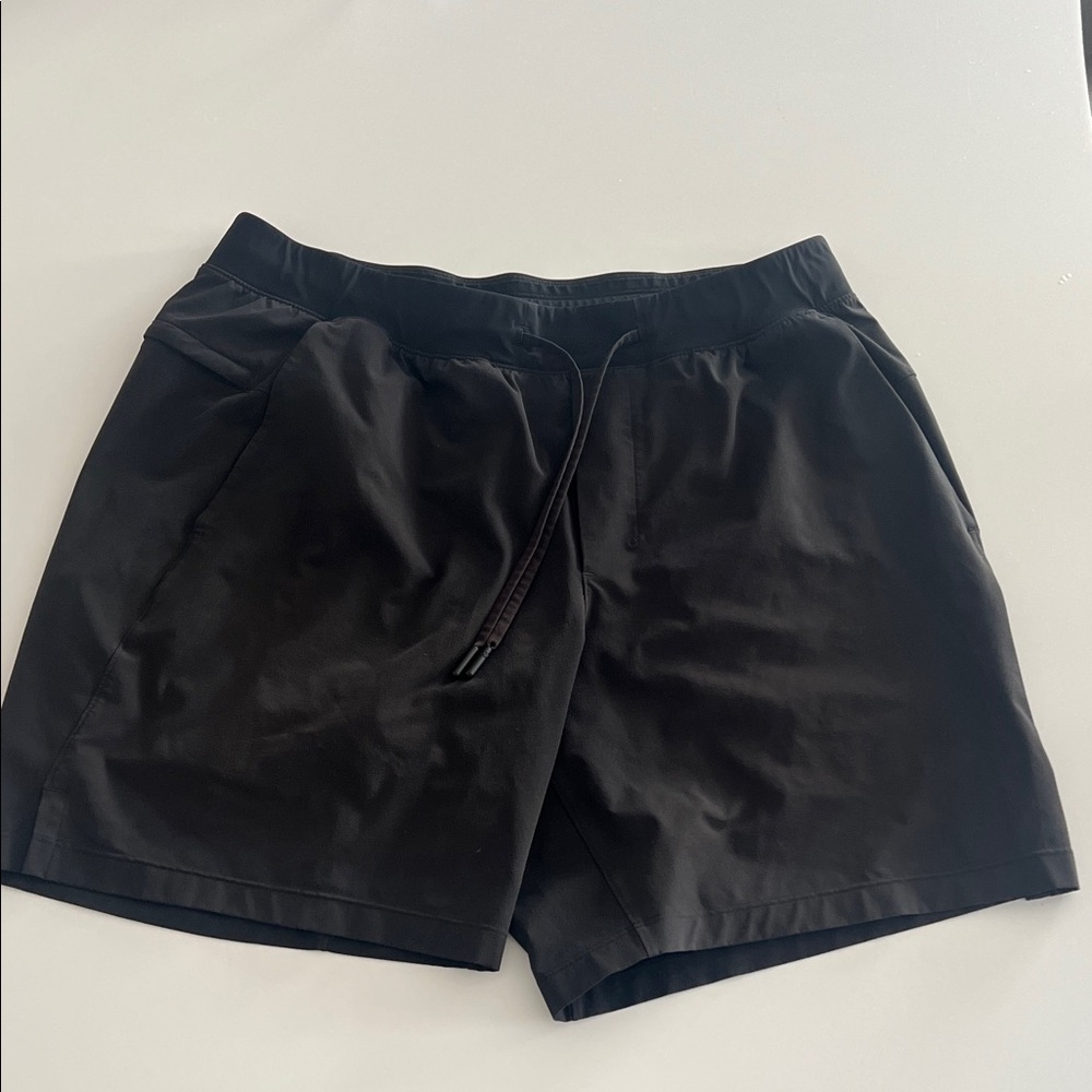 Lululemon unlined black Athletic Shorts